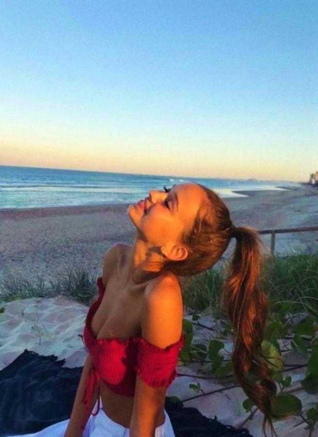 Batumi Beach Side & Sea View Aparthotel エクステリア 写真